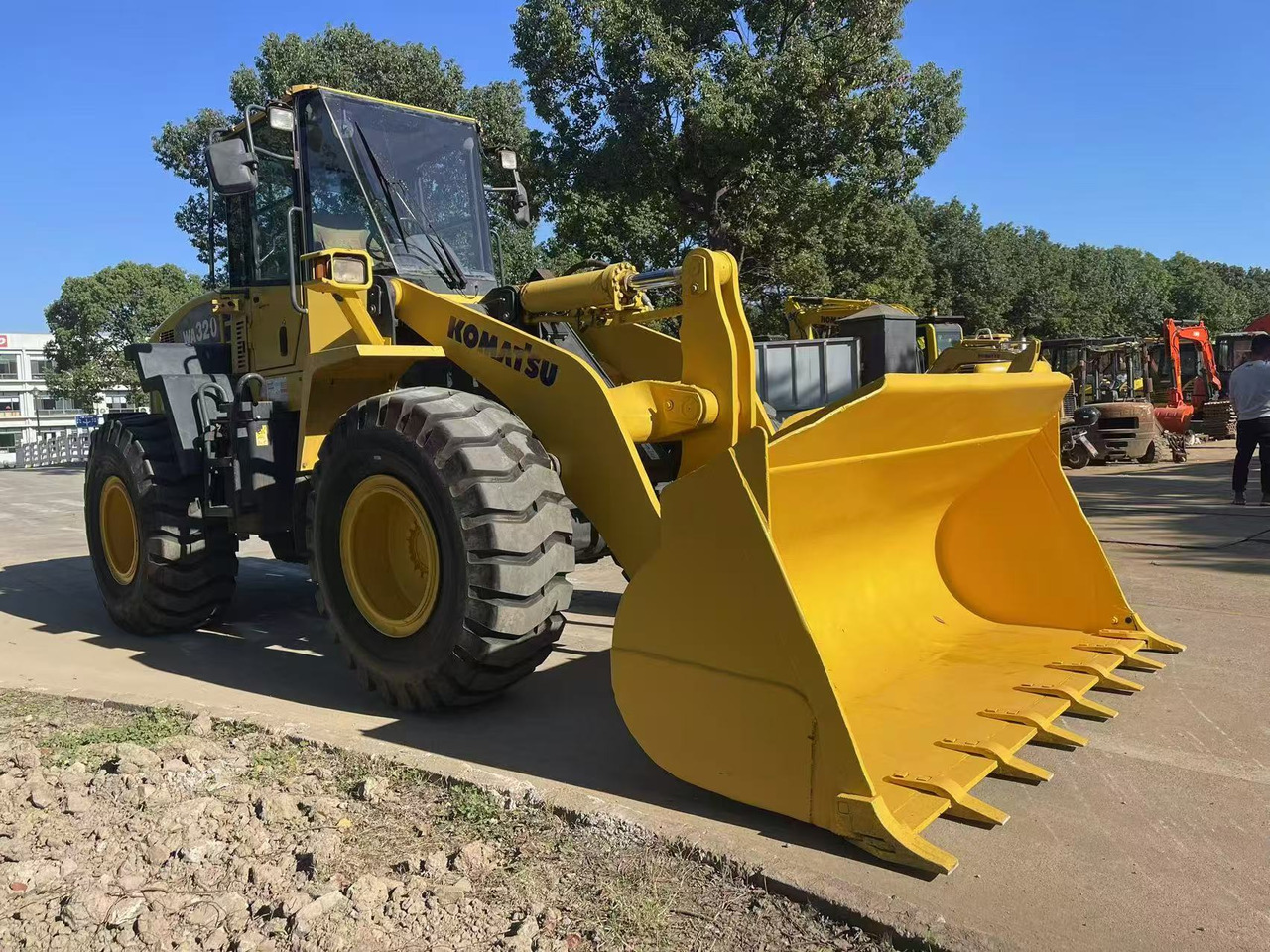 KOMATSU WA320-5 - Gummihjulslæsser: billede 2 KOMATSU WA320-5 - Gummihjulslæsser: billede 2