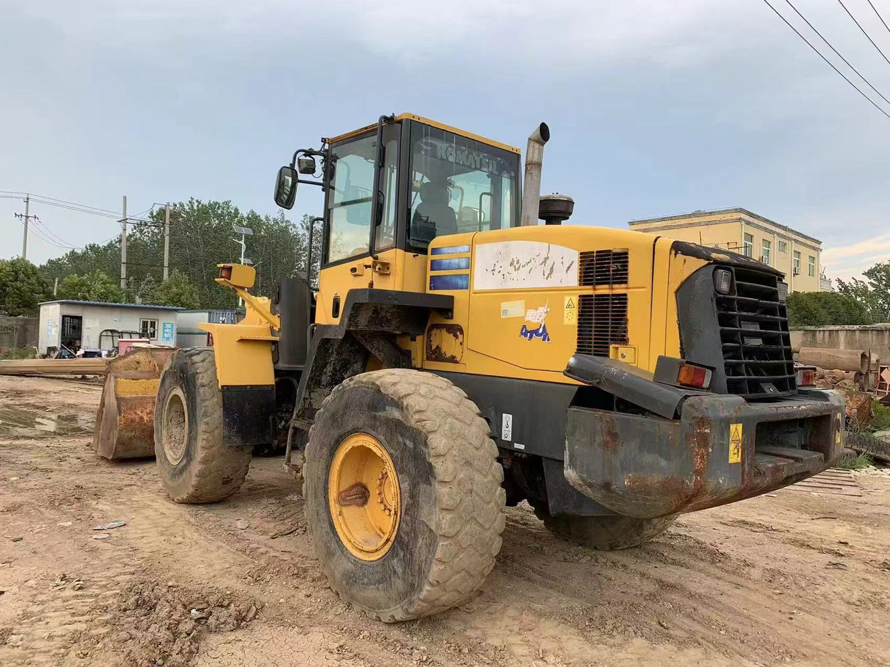 KOMATSU WA320-5 - Gummihjulslæsser: billede 1 KOMATSU WA320-5 - Gummihjulslæsser: billede 1