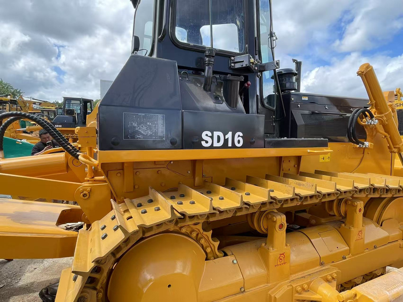 SHANTUI SD16 - Bulldozer: billede 3 SHANTUI SD16 - Bulldozer: billede 3