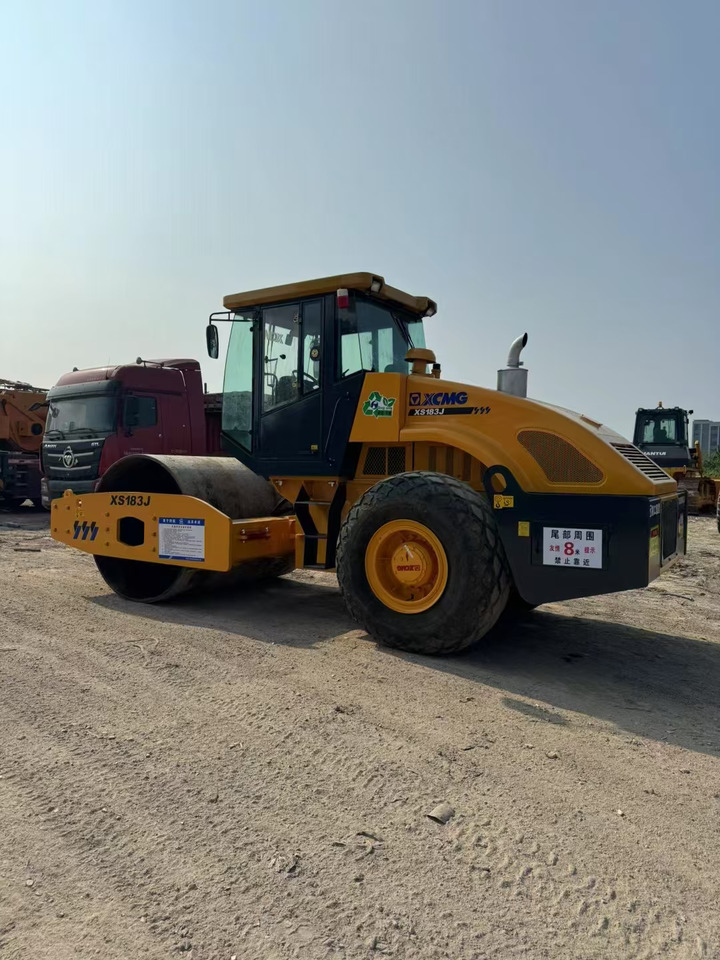 XCMG XS183J - Vejtromle: billede 2 XCMG XS183J - Vejtromle: billede 2