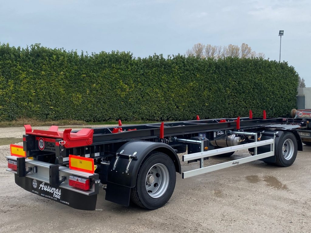AUSTERAS RIMORCHIO NUOVO AUSTERAS SCARRABILE PNEUMATICO - Kroghejsvogn/ Skip loader anhænger: billede 2 AUSTERAS RIMORCHIO NUOVO AUSTERAS SCARRABILE PNEUMATICO - Kroghejsvogn/ Skip loader anhænger: billede 2