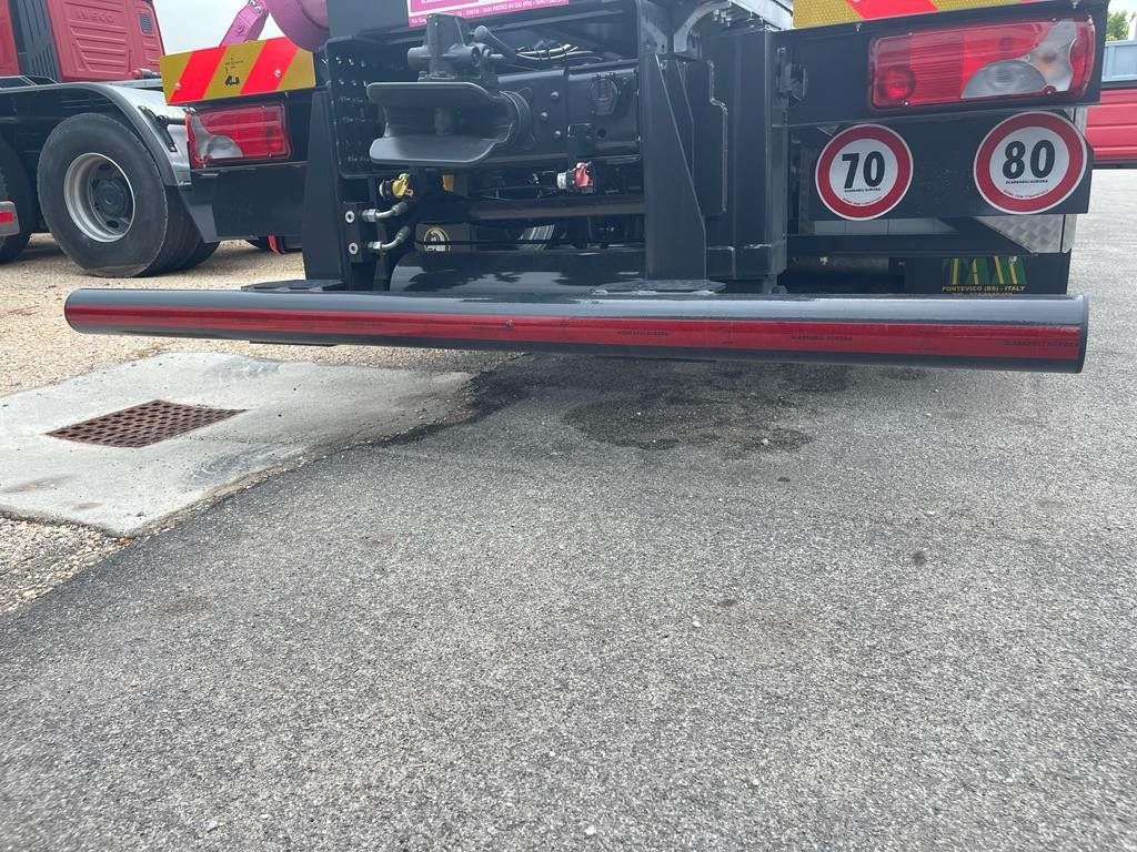 BARRA OMOLOGATA - Karosseri og udvendig for Lastbil: billede 1 BARRA OMOLOGATA - Karosseri og udvendig for Lastbil: billede 1