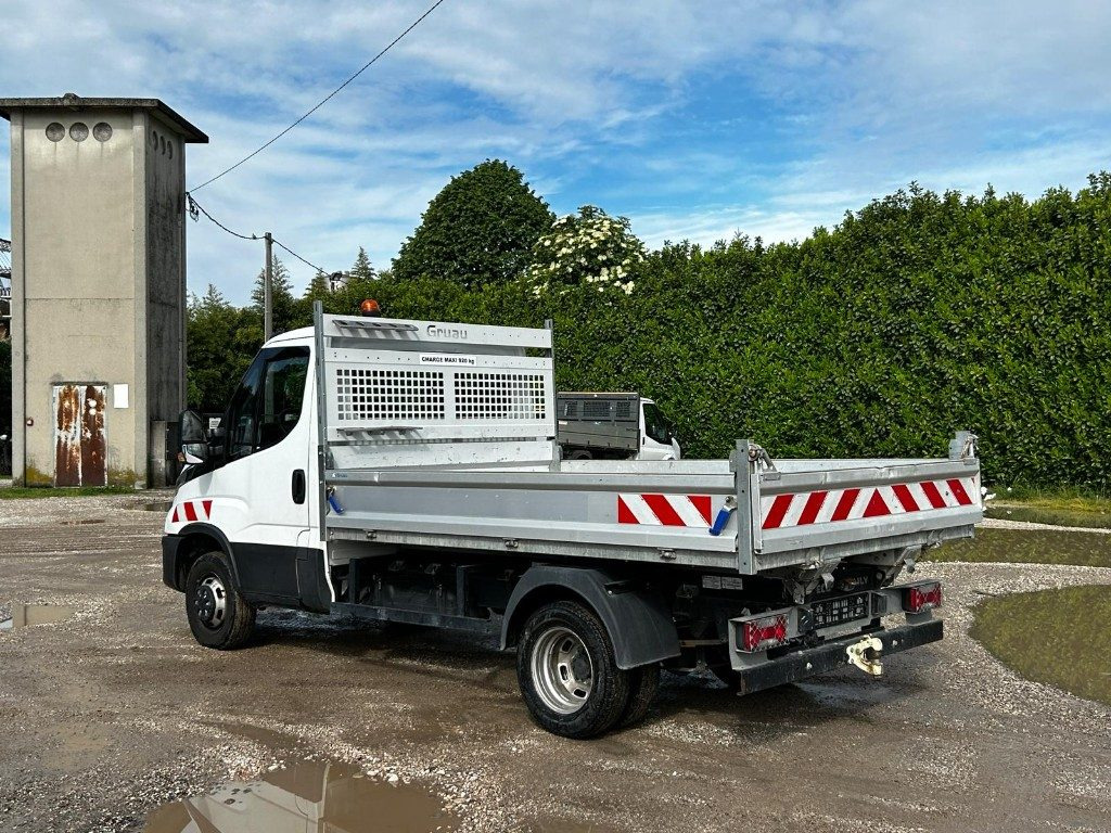 IVECO DAILY 35.140 RIBALTABILE - Ladbil med tip: billede 3 IVECO DAILY 35.140 RIBALTABILE - Ladbil med tip: billede 3