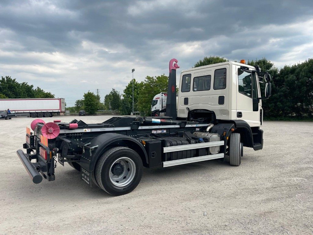 IVECO EUROCARGO 120E22 SCARRABILE - Lastbil kroghejs: billede 5 IVECO EUROCARGO 120E22 SCARRABILE - Lastbil kroghejs: billede 5