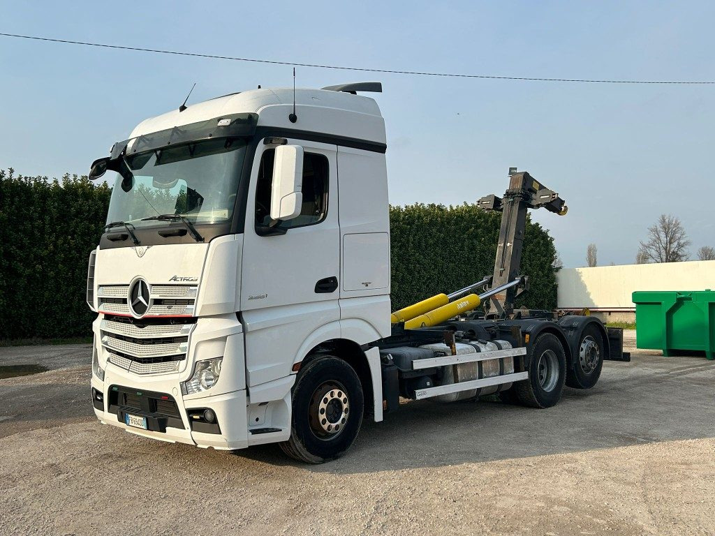 MERCEDES ACTROS 25.51 SCARRABILE - Lastbil kroghejs: billede 1 MERCEDES ACTROS 25.51 SCARRABILE - Lastbil kroghejs: billede 1