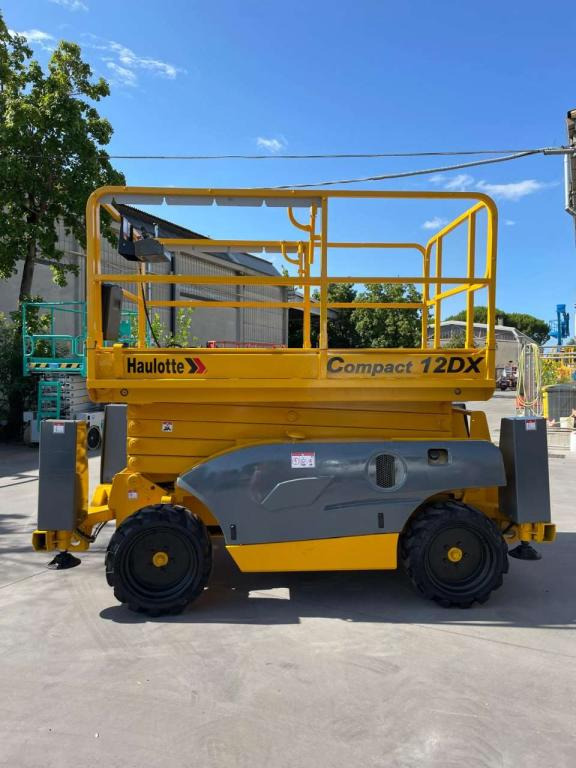 Haulotte COMPACT 12DX - Sakselift: billede 1 Haulotte COMPACT 12DX - Sakselift: billede 1