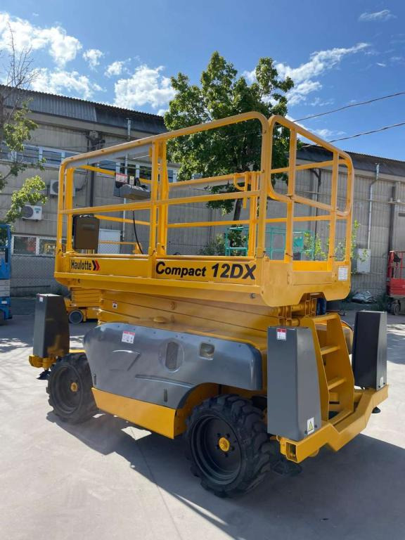 Haulotte COMPACT 12DX - Sakselift: billede 2 Haulotte COMPACT 12DX - Sakselift: billede 2