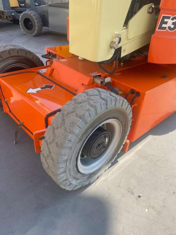 JLG E300AJP - Bomlift: billede 4 JLG E300AJP - Bomlift: billede 4