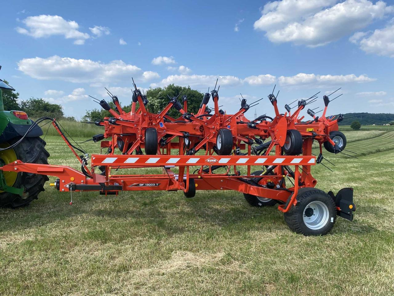 Kuhn GF13003T - Høvender: billede 2 Kuhn GF13003T - Høvender: billede 2