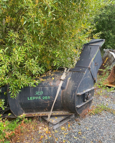 LeppäMusta 255 HD - Sand-/ Saltspreder: billede 1 LeppäMusta 255 HD - Sand-/ Saltspreder: billede 1