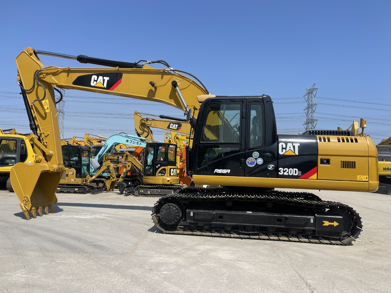CATERPILLAR CAT 320D - Bæltegravemaskine: billede 2 CATERPILLAR CAT 320D - Bæltegravemaskine: billede 2