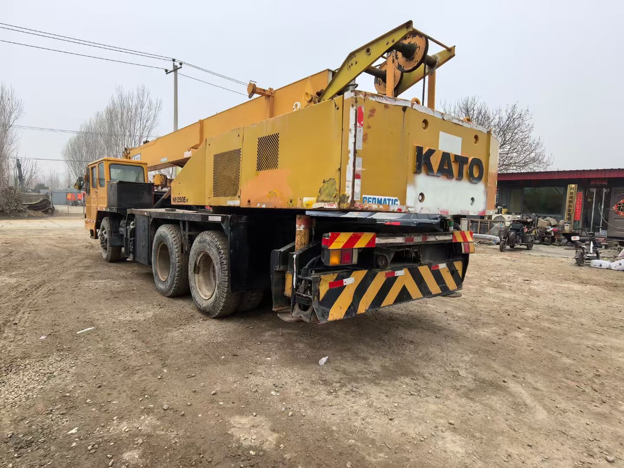 KATO NK250E NK300E NK400E NK500E NK800 NK1000 25ton 30 ton 40 ton 50 ton 80 ton truck crane - Mobilkran: billede 3 KATO NK250E NK300E NK400E NK500E NK800 NK1000 25ton 30 ton 40 ton 50 ton 80 ton truck crane - Mobilkran: billede 3