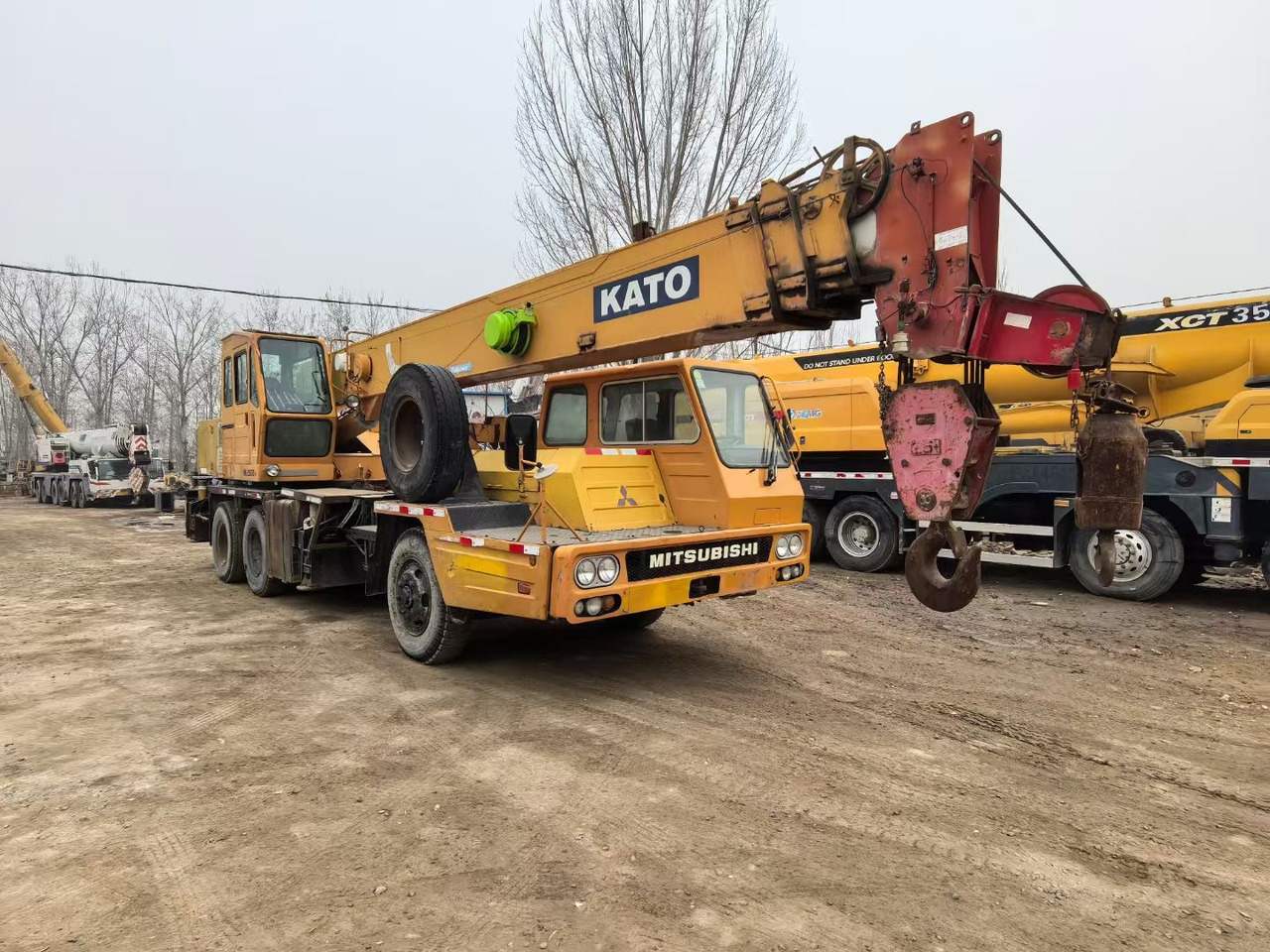 KATO NK250E NK300E NK400E NK500E NK800 NK1000 25ton 30 ton 40 ton 50 ton 80 ton truck crane - Mobilkran: billede 2 KATO NK250E NK300E NK400E NK500E NK800 NK1000 25ton 30 ton 40 ton 50 ton 80 ton truck crane - Mobilkran: billede 2