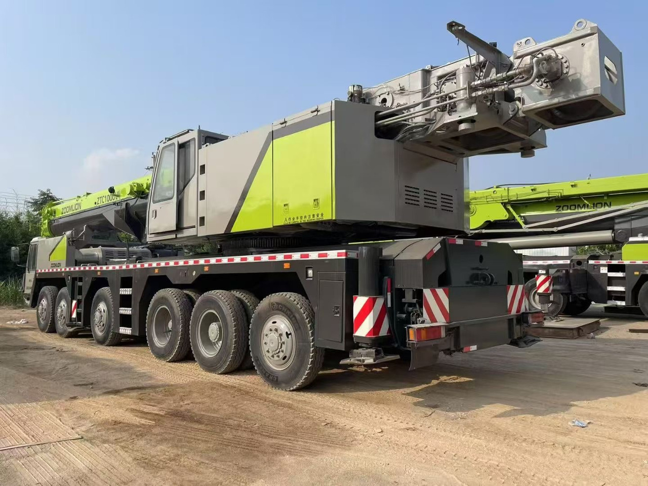 ZOOMLION ZTC1000V ZTC1100V ZTC1500V 100T 110T 150T Used truck crane - Mobilkran: billede 4 ZOOMLION ZTC1000V ZTC1100V ZTC1500V 100T 110T 150T Used truck crane - Mobilkran: billede 4