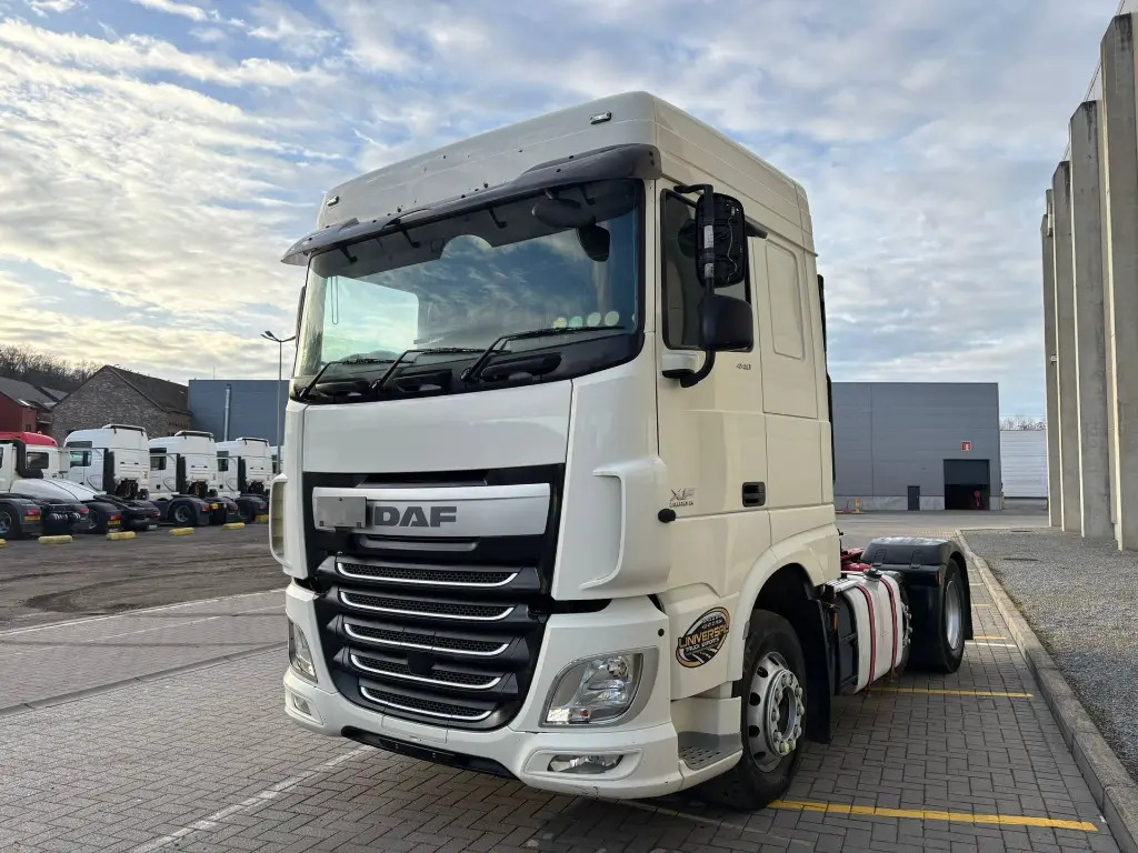 DAF XF 106.440 6x2 (ADR - Hydraulic) - RHD (DVP) - Trækker: billede 4 DAF XF 106.440 6x2 (ADR - Hydraulic) - RHD (DVP) - Trækker: billede 4