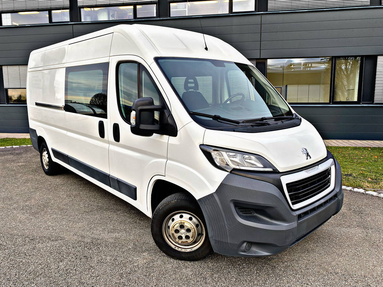 Peugeot Boxer Kasten Hoch 335 L3H2Pro|5Sitzer|Kamera|19% - Varevogn, Mandskabsbil: billede 1 Peugeot Boxer Kasten Hoch 335 L3H2Pro|5Sitzer|Kamera|19% - Varevogn, Mandskabsbil: billede 1