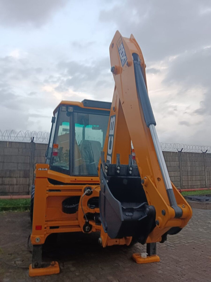 New JCB 3DX backhoe loader - Gravelæssemaskine: billede 3 New JCB 3DX backhoe loader - Gravelæssemaskine: billede 3