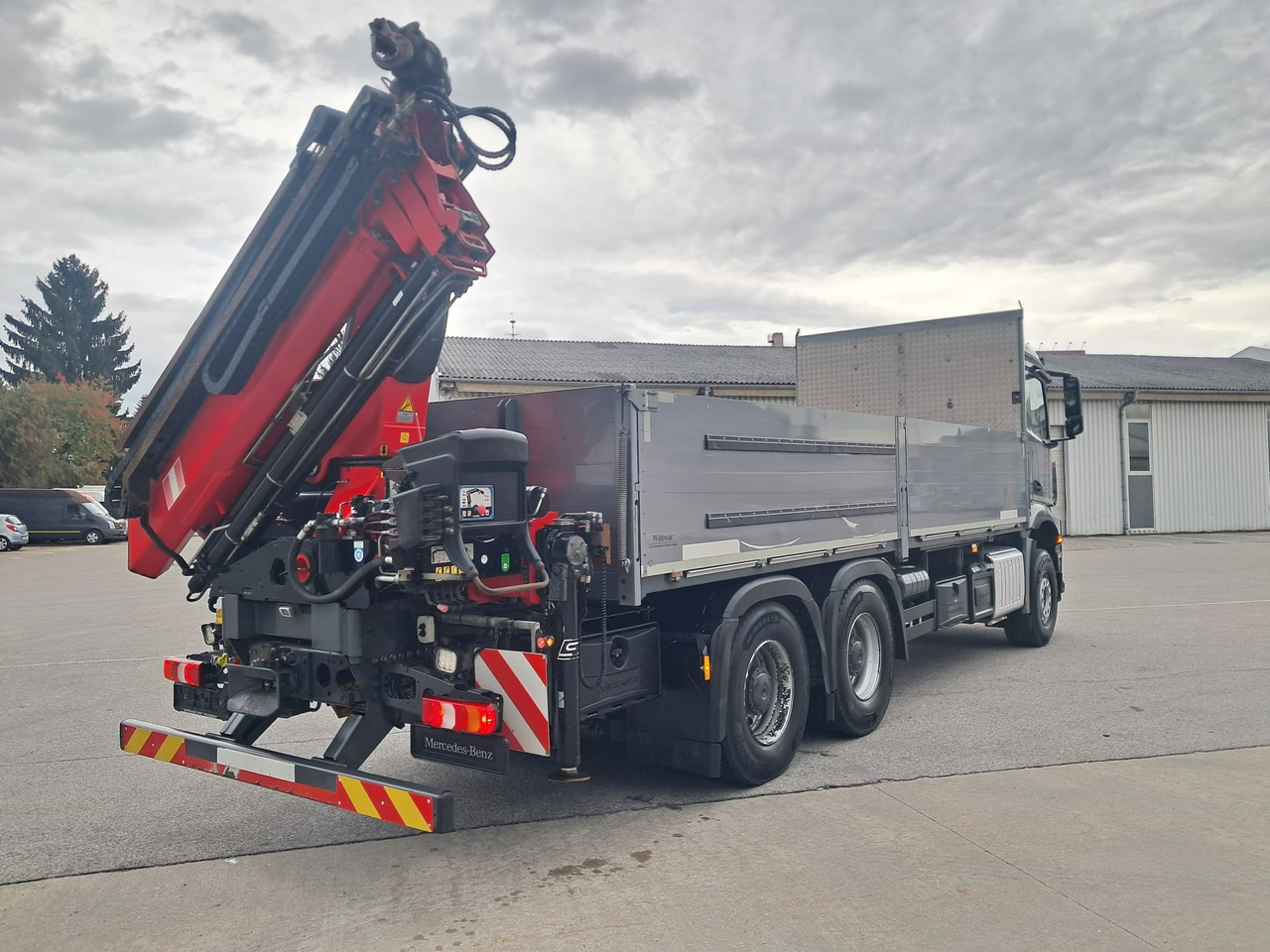 MERCEDES-BENZ AROCS 28.51 | 6x4| Retarder |Kran |Klima | Euro 6 - Lastbil med lad, Lastbil med kran: billede 3 MERCEDES-BENZ AROCS 28.51 | 6x4| Retarder |Kran |Klima | Euro 6 - Lastbil med lad, Lastbil med kran: billede 3