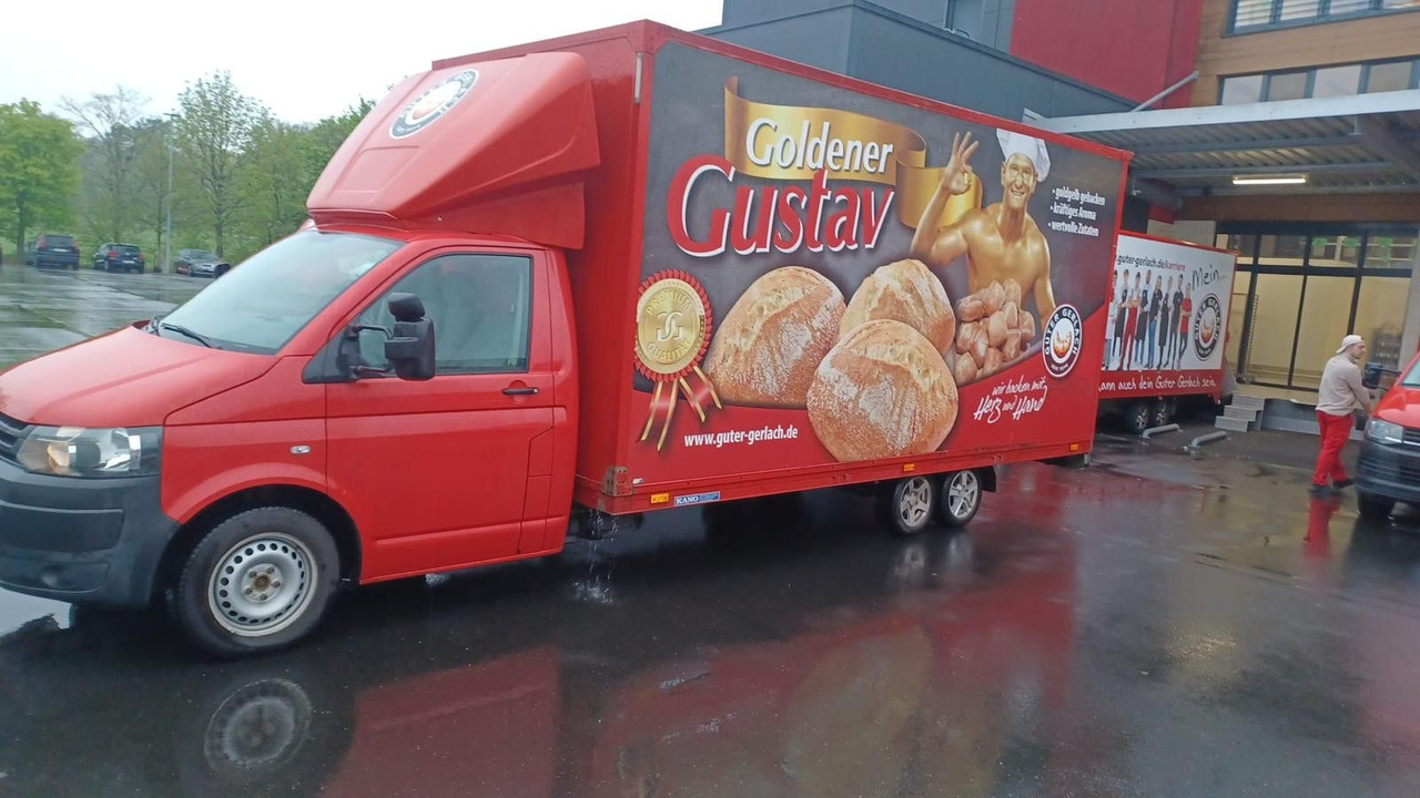 Volkswagen T5 2.0tdi mit Rampe 3ACHSER Tandemachse - Varebil med kasse: billede 1 Volkswagen T5 2.0tdi mit Rampe 3ACHSER Tandemachse - Varebil med kasse: billede 1