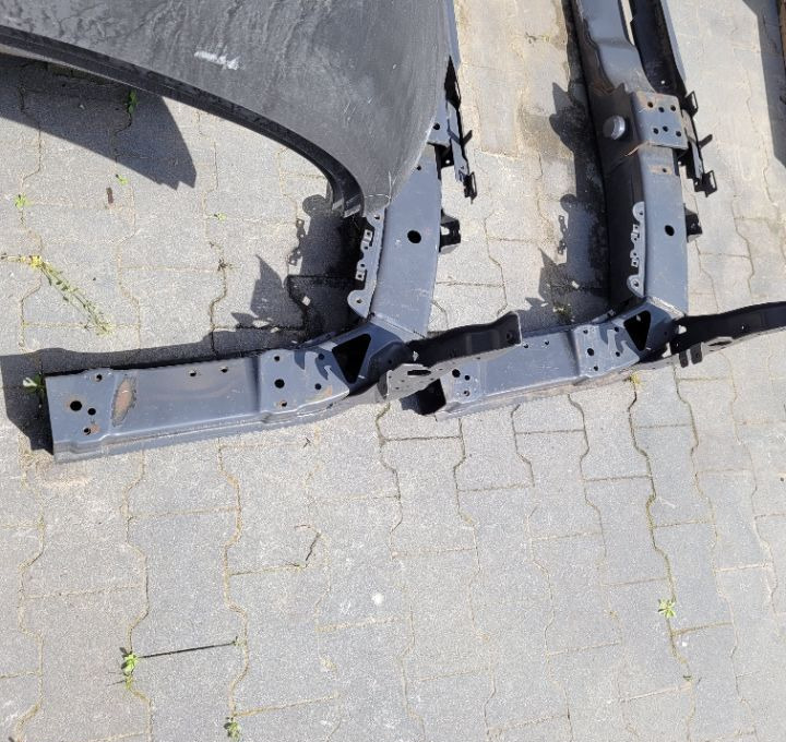 BELKA ZDERZAKA VOLVO FH13 ORYGINAL POLECAM - Kofanger for Lastbil: billede 2 BELKA ZDERZAKA VOLVO FH13 ORYGINAL POLECAM - Kofanger for Lastbil: billede 2