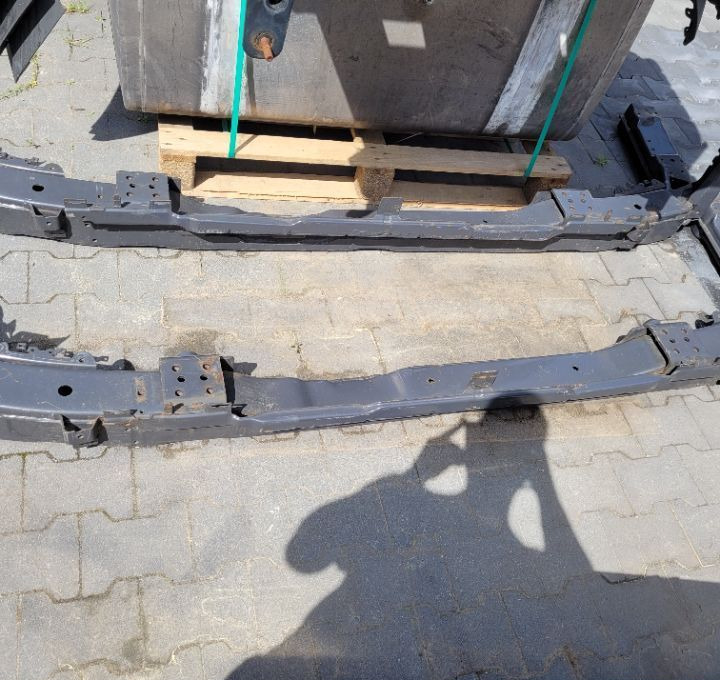 BELKA ZDERZAKA VOLVO FH13 ORYGINAL POLECAM - Kofanger for Lastbil: billede 3 BELKA ZDERZAKA VOLVO FH13 ORYGINAL POLECAM - Kofanger for Lastbil: billede 3