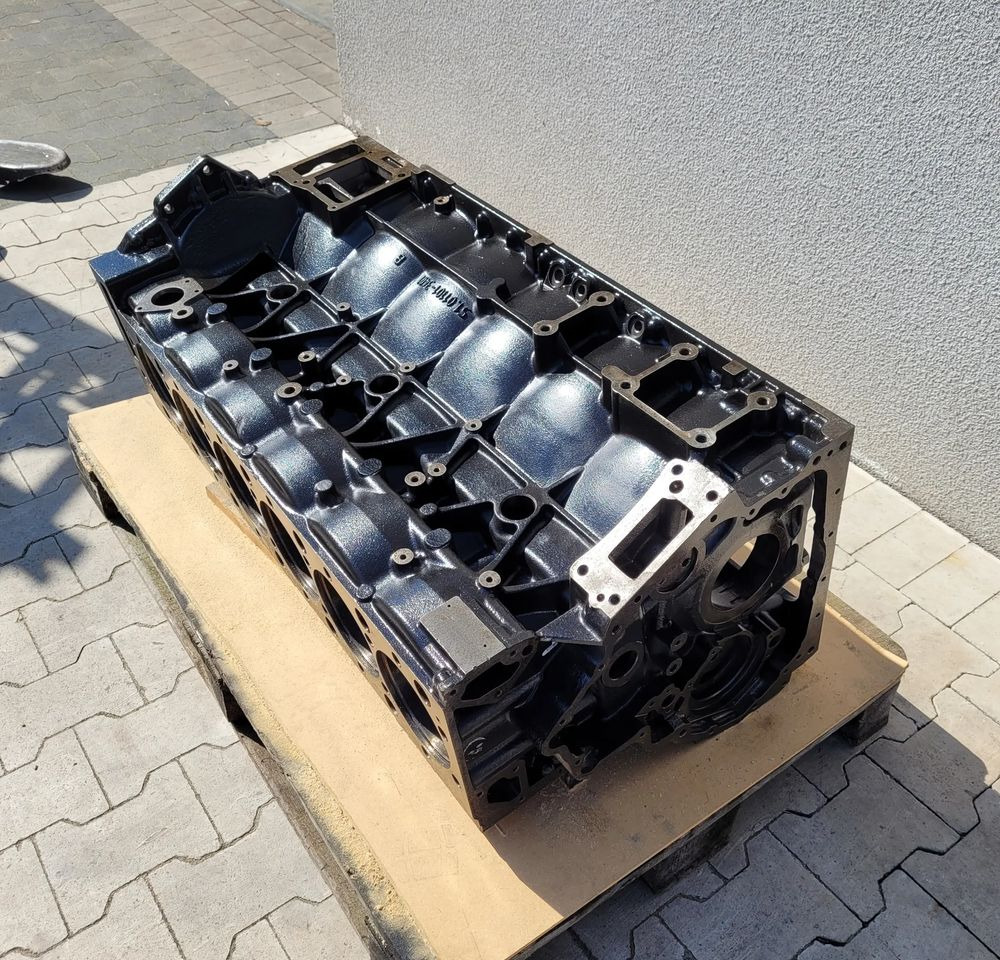 BLOK MAN TGX TGS EURO5 NOWY ORYGINAŁ 51.01101-3401 - Motor blok for Lastbil: billede 3 BLOK MAN TGX TGS EURO5 NOWY ORYGINAŁ 51.01101-3401 - Motor blok for Lastbil: billede 3
