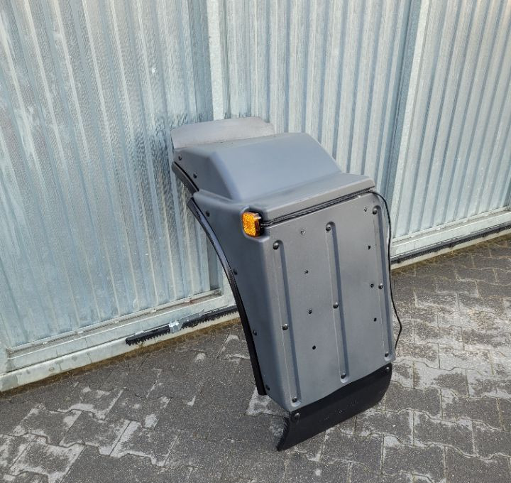 BLOTNIK MAN TGM LH NOWY ORYGINAL 81.61210.0541/0547 - Skærm for Lastbil: billede 1 BLOTNIK MAN TGM LH NOWY ORYGINAL 81.61210.0541/0547 - Skærm for Lastbil: billede 1