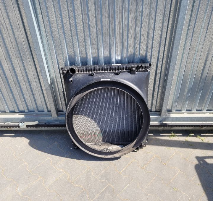 CHLODNICA WODY IVECO EUROCARGO SZCZELNA 504286346 - Køler for Lastbil: billede 1 CHLODNICA WODY IVECO EUROCARGO SZCZELNA 504286346 - Køler for Lastbil: billede 1