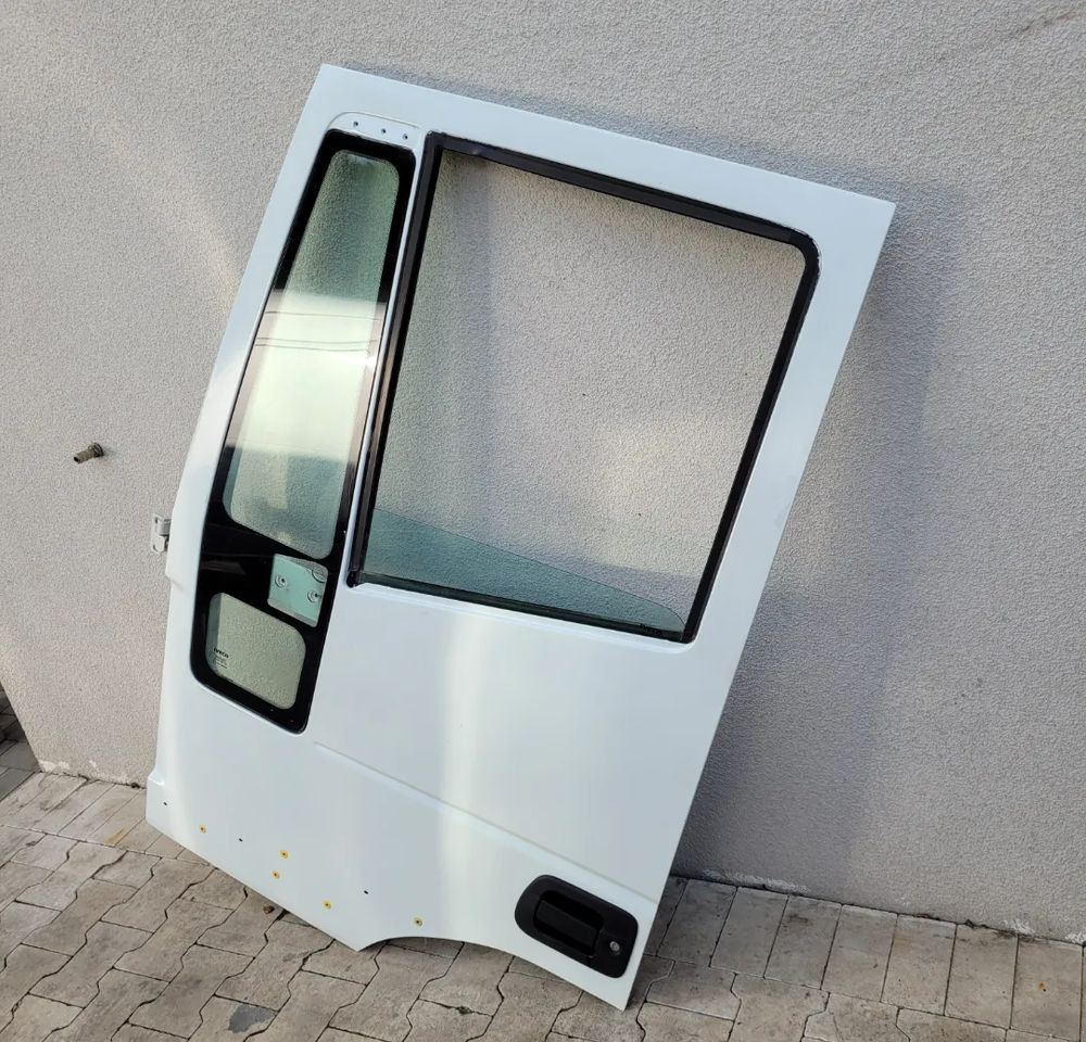 DRZWI LEWE IVECO EUROCARGO - Dør og reservedele for Lastbil: billede 2 DRZWI LEWE IVECO EUROCARGO - Dør og reservedele for Lastbil: billede 2