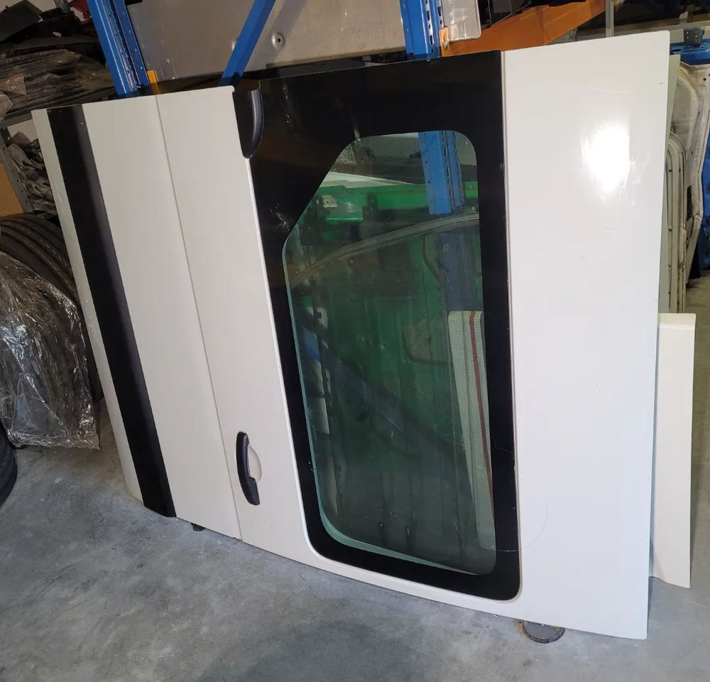 DRZWI RENAULT MASTER PRZESUWNE BOCZNE. - Dør og reservedele for Varebil: billede 1 DRZWI RENAULT MASTER PRZESUWNE BOCZNE. - Dør og reservedele for Varebil: billede 1