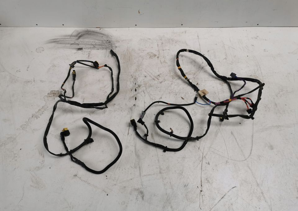 INSTALACJA ZDERZAKA VOLVO FL EURO 6 - Kabel/ Ledning for Lastbil: billede 1 INSTALACJA ZDERZAKA VOLVO FL EURO 6 - Kabel/ Ledning for Lastbil: billede 1