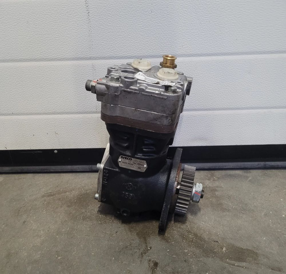 KOMPRESOR IVECO ORYGINAŁ OM 504016818 CHWALIM116 - Kompressor for Lastbil: billede 1 KOMPRESOR IVECO ORYGINAŁ OM 504016818 CHWALIM116 - Kompressor for Lastbil: billede 1