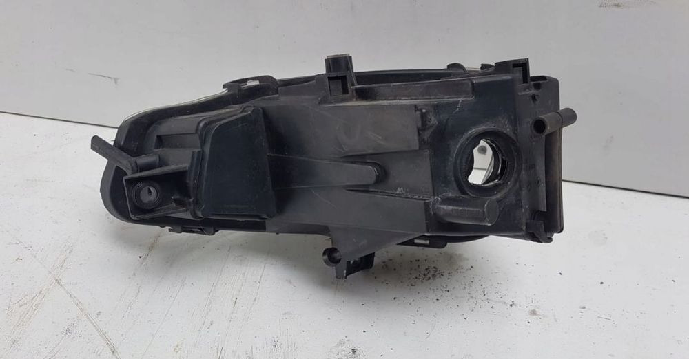 LAMPA HALOGEN MERCEDES ANTOS A9608201956 - Forlygte for Lastbil: billede 2 LAMPA HALOGEN MERCEDES ANTOS A9608201956 - Forlygte for Lastbil: billede 2