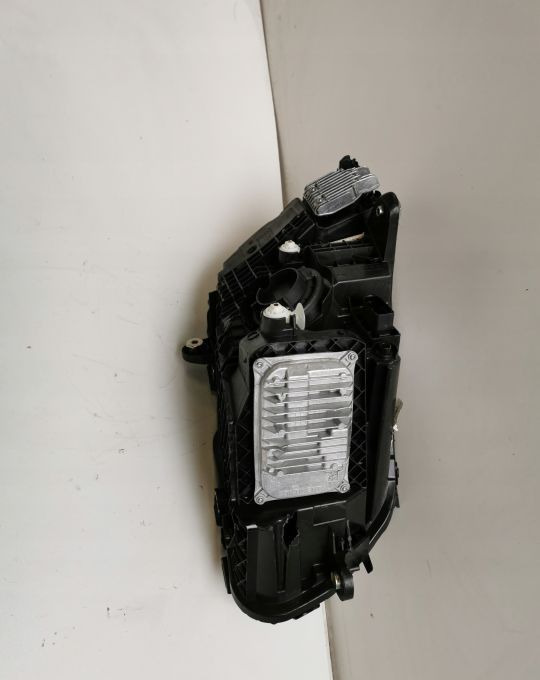 LAMPA MERCEDES C KLASA A2059065906 LIFT LEWA - Forlygte: billede 3 LAMPA MERCEDES C KLASA A2059065906 LIFT LEWA - Forlygte: billede 3