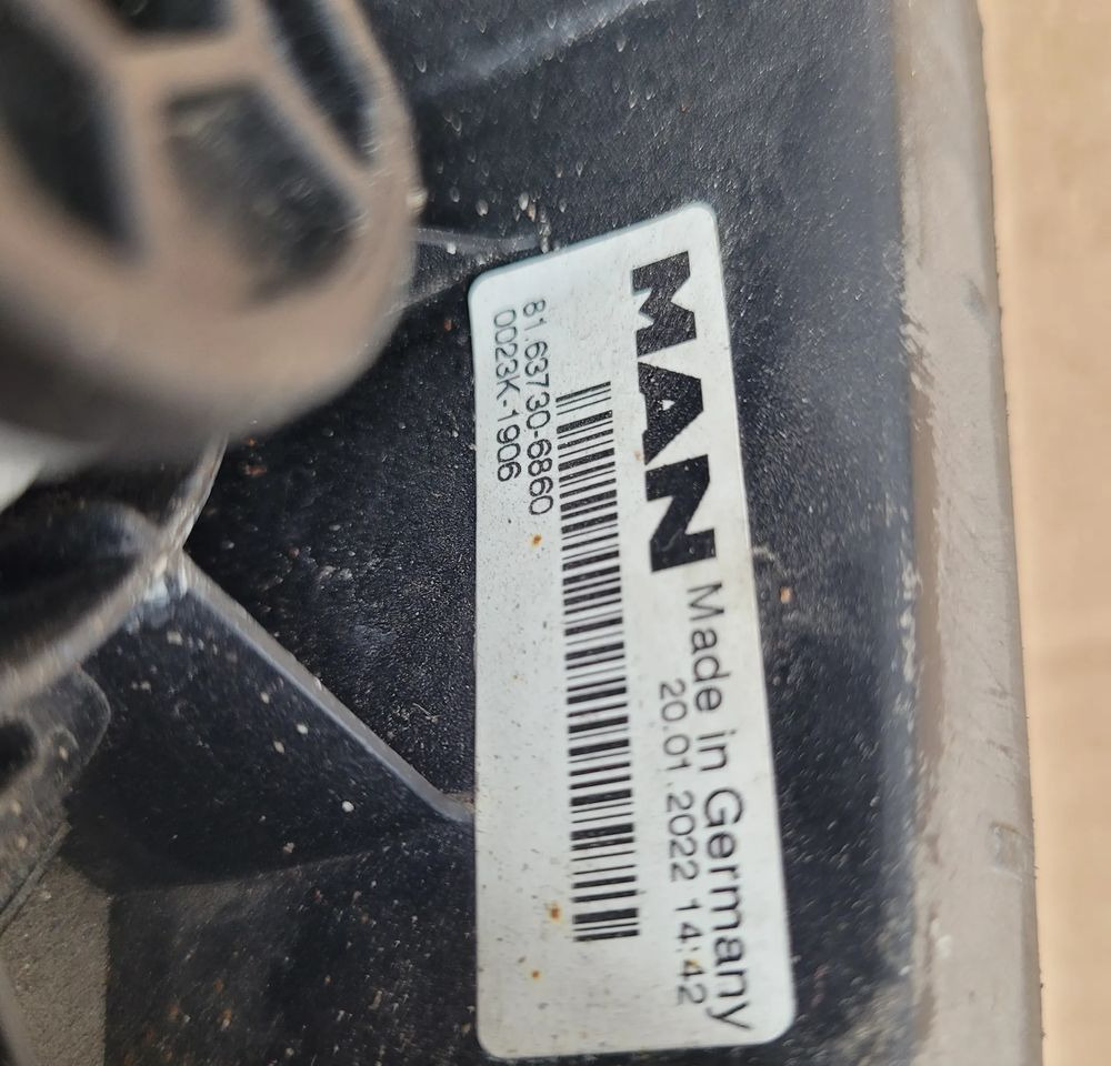 LUSTERKO LUSTERKA RH MAN TG3 ORYGINAŁ 81.63730-6860 CHWALIM116 - Bakspejl for Lastbil: billede 3 LUSTERKO LUSTERKA RH MAN TG3 ORYGINAŁ 81.63730-6860 CHWALIM116 - Bakspejl for Lastbil: billede 3