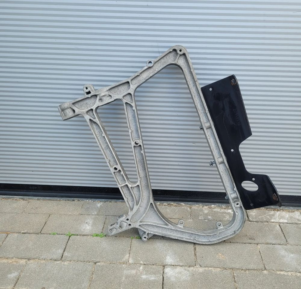 MOCOWANIE BLOTNIKA VOLVO FH4 FH5 21887348 CHWALIM116 - Skærm for Lastbil: billede 1 MOCOWANIE BLOTNIKA VOLVO FH4 FH5 21887348 CHWALIM116 - Skærm for Lastbil: billede 1