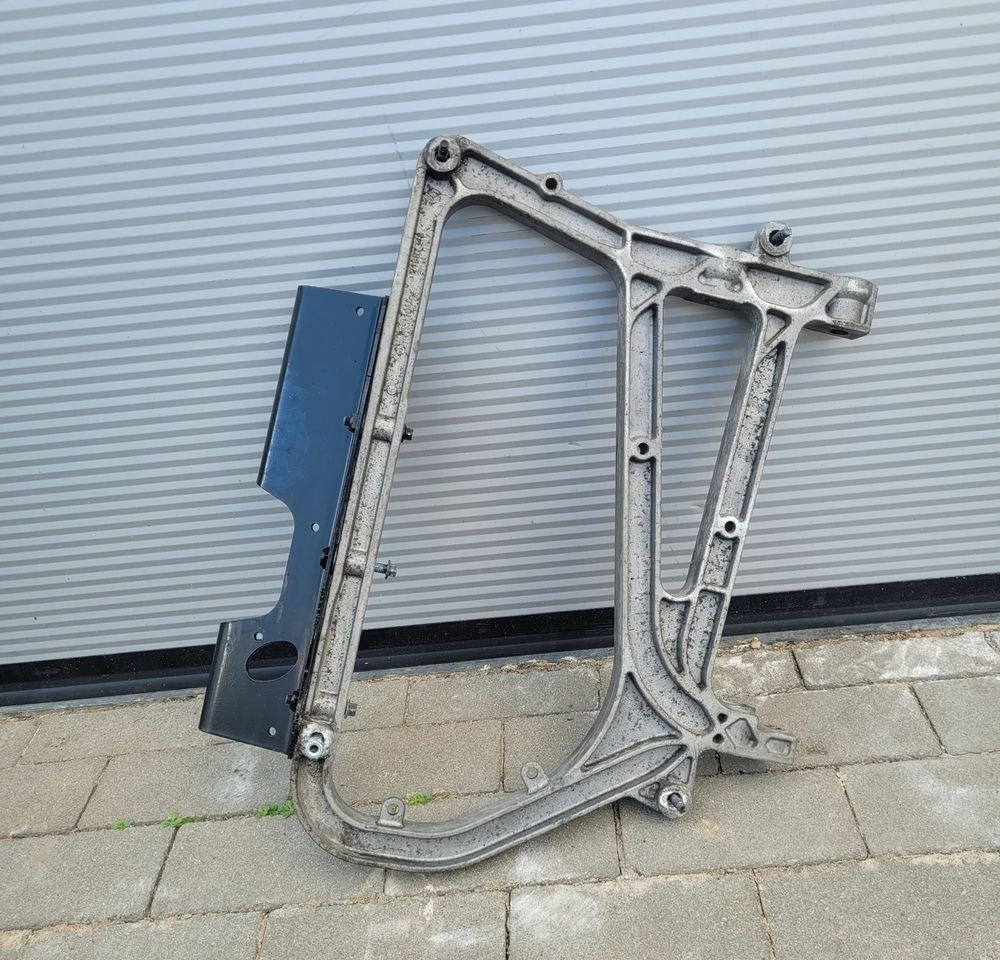 MOCOWANIE BLOTNIKA VOLVO FH4 FH5 21887348 CHWALIM116 - Skærm for Lastbil: billede 2 MOCOWANIE BLOTNIKA VOLVO FH4 FH5 21887348 CHWALIM116 - Skærm for Lastbil: billede 2