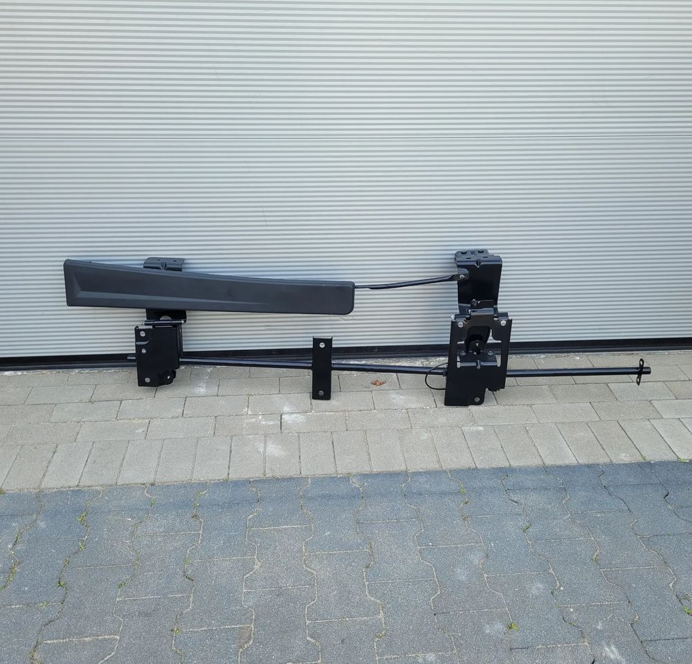 MOCOWANIE SPOJLER ZAKABINOWY RENAULT RANGE T GAMA ORYGINAŁ CHWALIM116 - Aerodynamikken/ Spoilersæt for Lastbil: billede 1 MOCOWANIE SPOJLER ZAKABINOWY RENAULT RANGE T GAMA ORYGINAŁ CHWALIM116 - Aerodynamikken/ Spoilersæt for Lastbil: billede 1