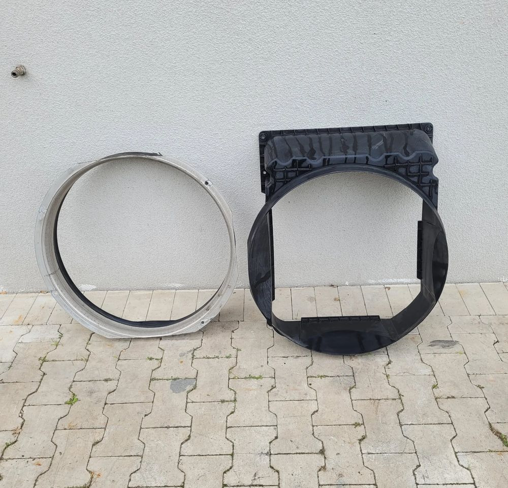 PIERŚCIEŃ OBUDOWA CHŁODNICY VOLVO FL 22106351 21596305 - Kølesystem for Lastbil: billede 1 PIERŚCIEŃ OBUDOWA CHŁODNICY VOLVO FL 22106351 21596305 - Kølesystem for Lastbil: billede 1