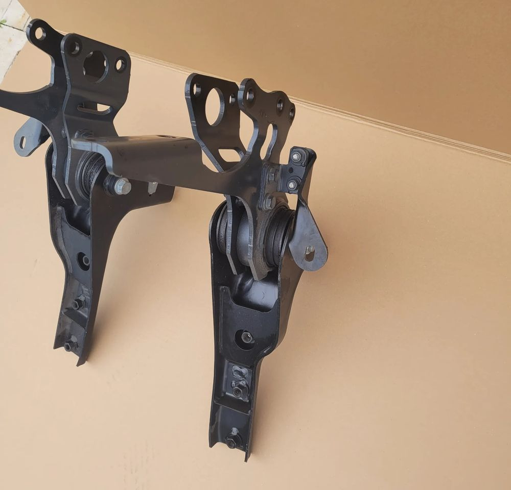 ZAWIESZENIE KABINY WYWROT MERCEDES ATEGO NOWY ORYGINAŁ A9673103063 CHWALIM116 - Førerhusaffjedring for Lastbil: billede 2 ZAWIESZENIE KABINY WYWROT MERCEDES ATEGO NOWY ORYGINAŁ A9673103063 CHWALIM116 - Førerhusaffjedring for Lastbil: billede 2