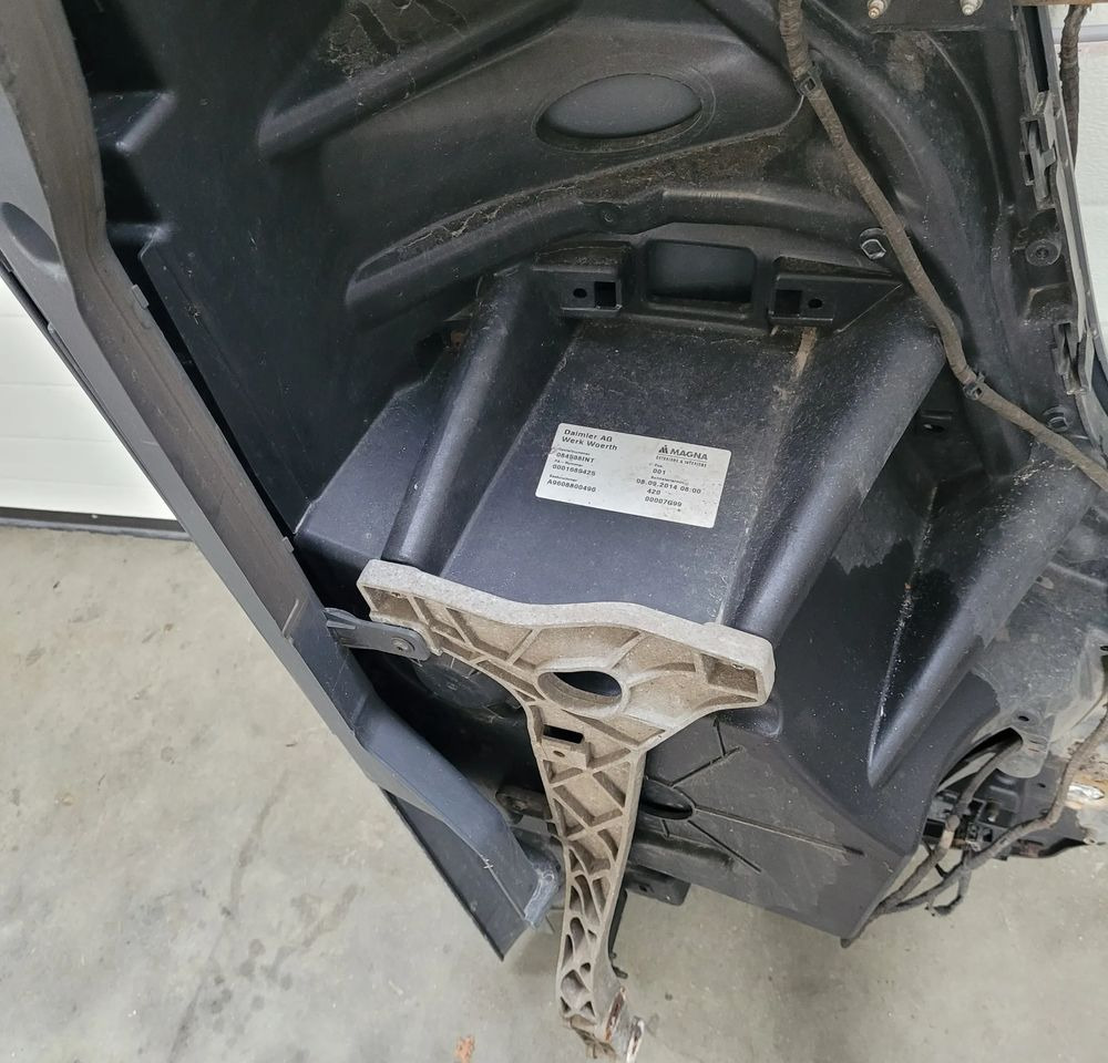 ZDERZAK MERCEDES ACTROS MP4 LEWY - Kofanger for Lastbil: billede 4 ZDERZAK MERCEDES ACTROS MP4 LEWY - Kofanger for Lastbil: billede 4