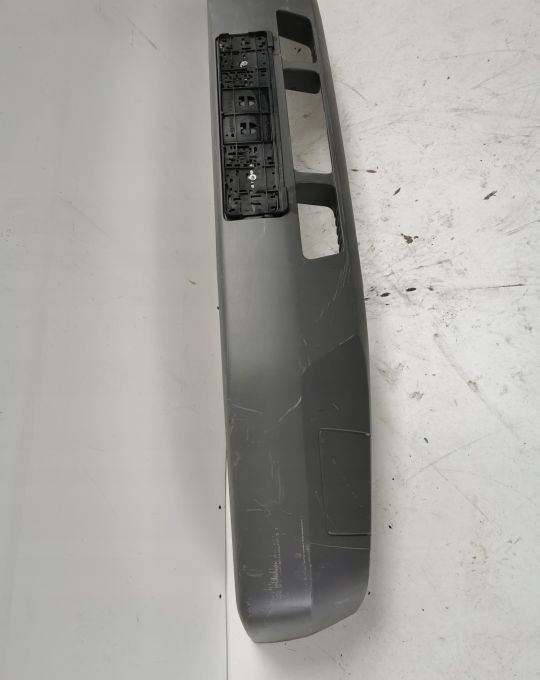 ZDERZAK MERCEDES VARIO 670 ORYGINAŁ - Kofanger for Varebil: billede 4 ZDERZAK MERCEDES VARIO 670 ORYGINAŁ - Kofanger for Varebil: billede 4