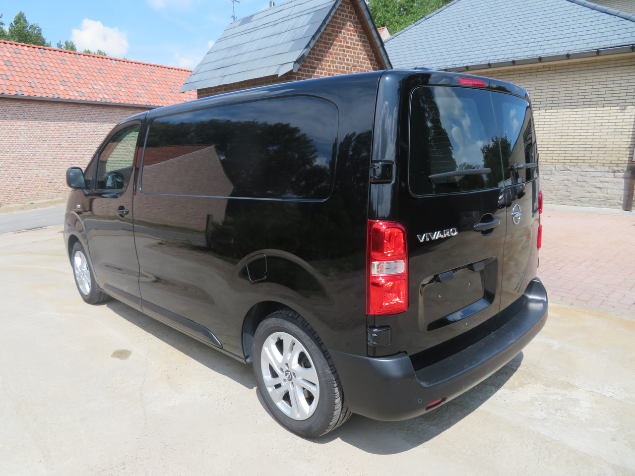 OPEL Vivaro Edition 2.0 Turbo - L2H1 - Små varebil: billede 5 OPEL Vivaro Edition 2.0 Turbo - L2H1 - Små varebil: billede 5