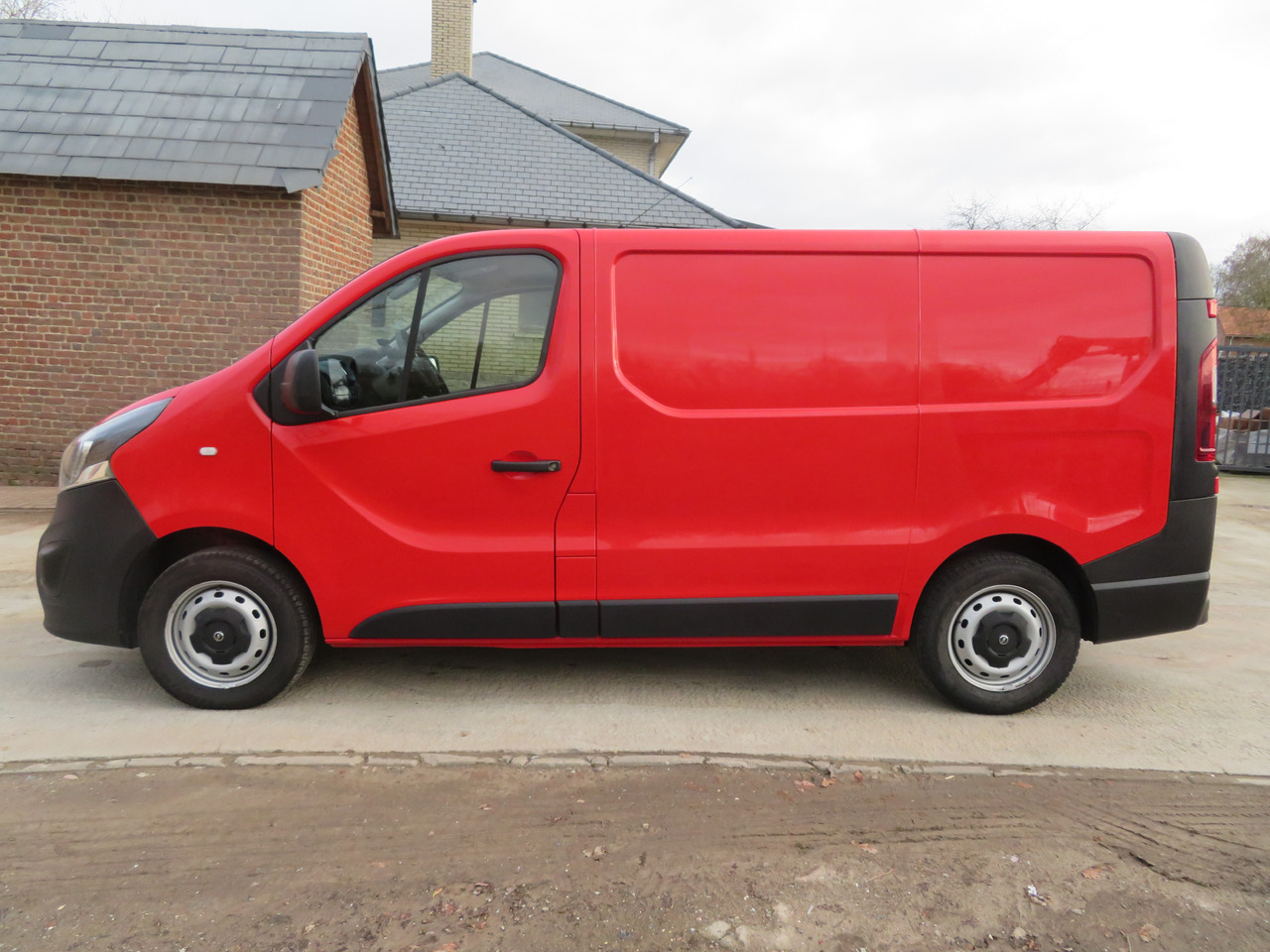 Opel Vivaro 1.6CDTI BI-Turbo - L1H1 - Små varebil: billede 4 Opel Vivaro 1.6CDTI BI-Turbo - L1H1 - Små varebil: billede 4