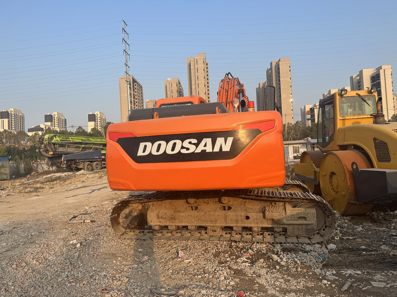 DOOSAN DX220 Crawler Excavator Good Condition - Bæltegravemaskine: billede 4 DOOSAN DX220 Crawler Excavator Good Condition - Bæltegravemaskine: billede 4