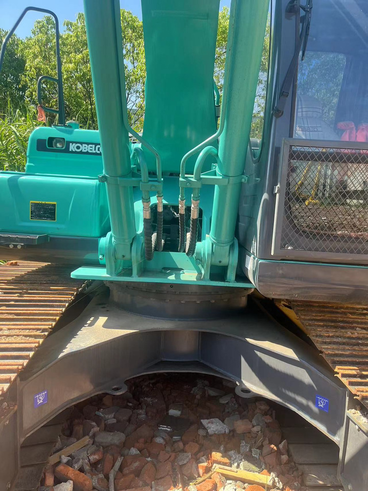 HITACHI SK200D Excavate Click for Discount - Bæltegravemaskine: billede 3 HITACHI SK200D Excavate Click for Discount - Bæltegravemaskine: billede 3