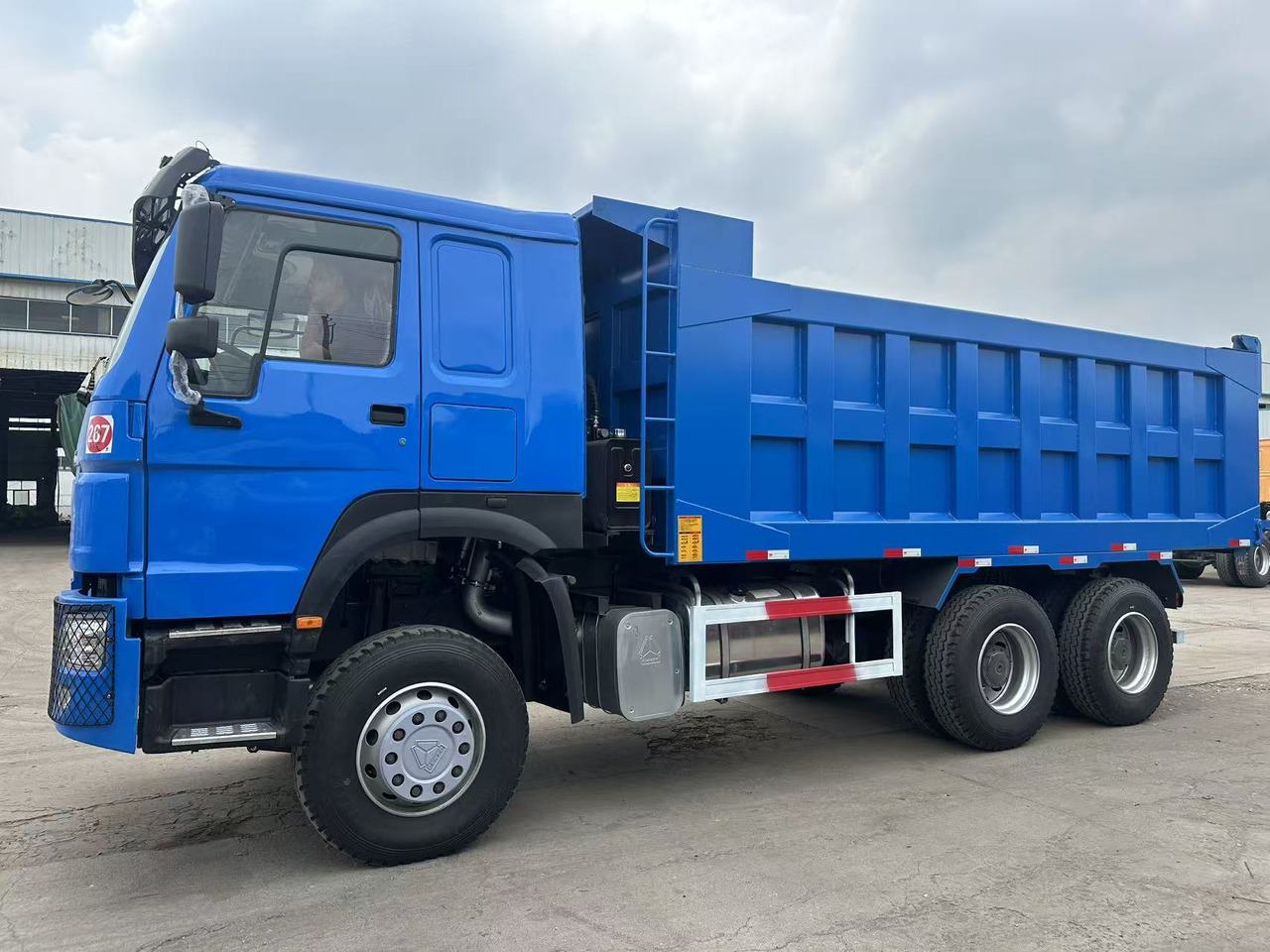 HOWO Haohan 6✖4 Dump Truck Click Here for Discount - Lastbil varevogn: billede 3 HOWO Haohan 6✖4 Dump Truck Click Here for Discount - Lastbil varevogn: billede 3