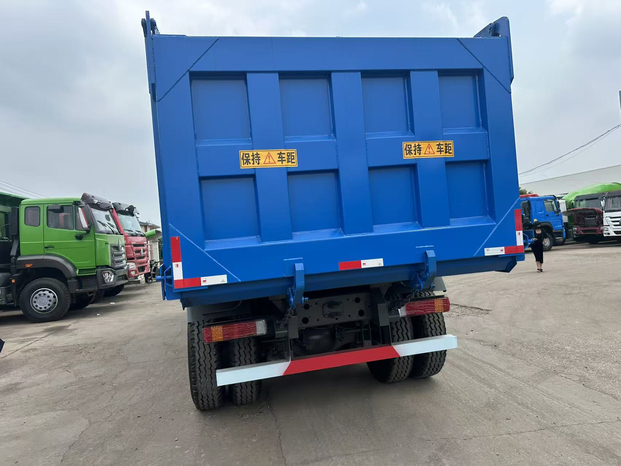 HOWO Haohan 6✖4 Dump Truck Click Here for Discount - Lastbil varevogn: billede 4 HOWO Haohan 6✖4 Dump Truck Click Here for Discount - Lastbil varevogn: billede 4
