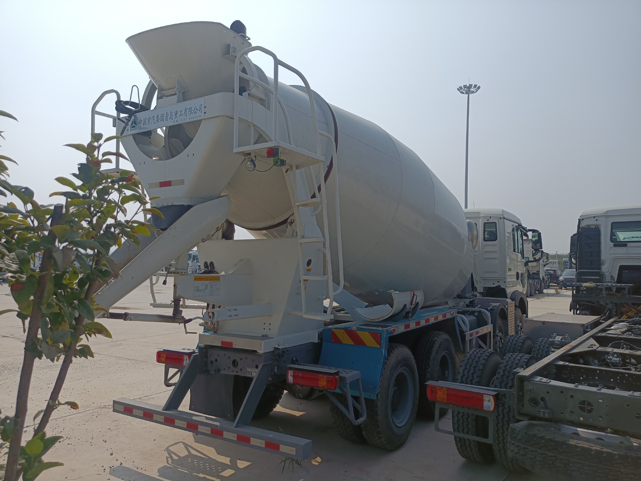 HOWO TX350 Cement Mixer Truck - Betonbil: billede 5 HOWO TX350 Cement Mixer Truck - Betonbil: billede 5
