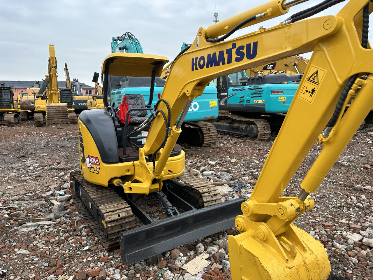 KOMATSU Mini Excavator PC30 Powerful and Efficient Yanmar Engine - Minigravemaskine: billede 4 KOMATSU Mini Excavator PC30 Powerful and Efficient Yanmar Engine - Minigravemaskine: billede 4